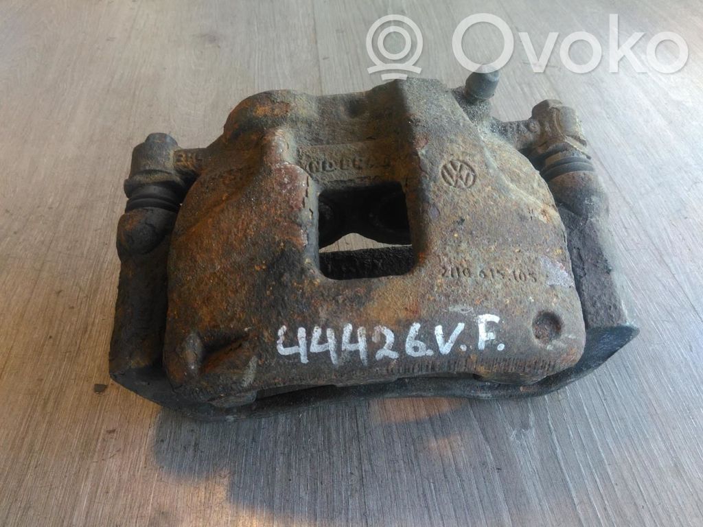 Volkswagen Amarok Zacisk hamulcowy przedni 