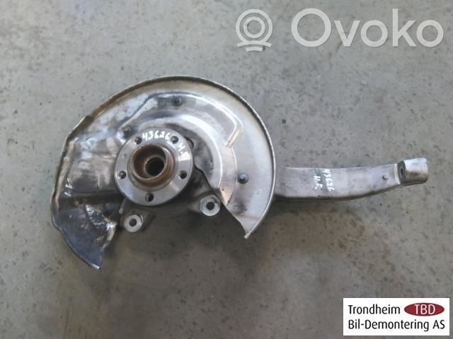 Volvo XC60 Achsschenkel vorne 