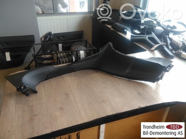 Porsche Taycan 9J1 Alte piese de interior 