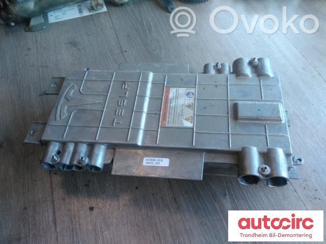 Tesla Model S High voltage junction box 