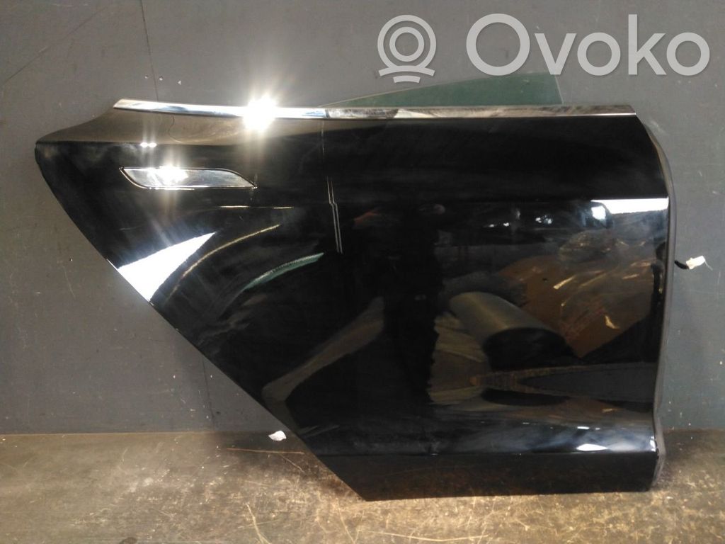 Tesla Model S Galinės durys 