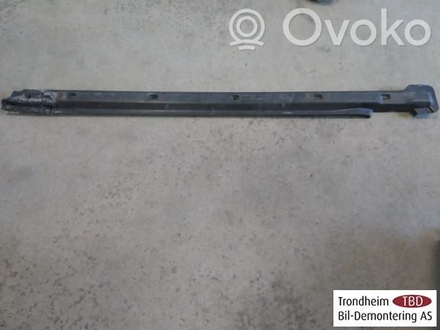 Placa protectora/protector antisalpicaduras motor   1EA825529,1EA825529,1EA825529