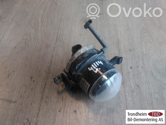BMW 7 E65 E66 Etusumuvalo 