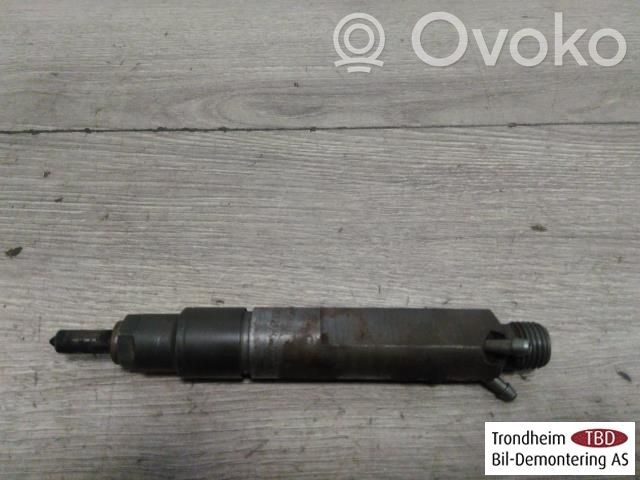 Volkswagen Golf IV Injector combustibil 