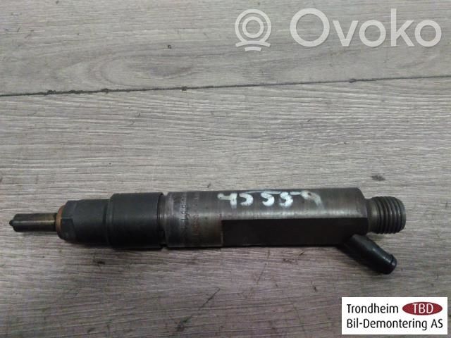 Volkswagen Golf IV Injector combustibil 