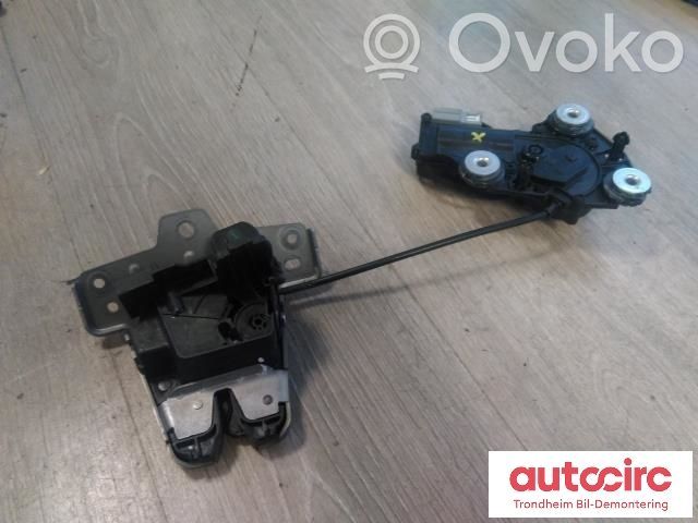 Volvo XC90 Tailgate lock latch 