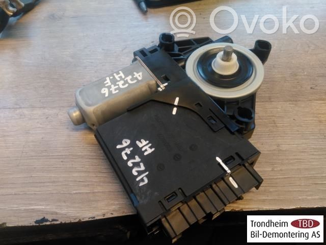 Volvo XC90 Motor macara geam ușă față 