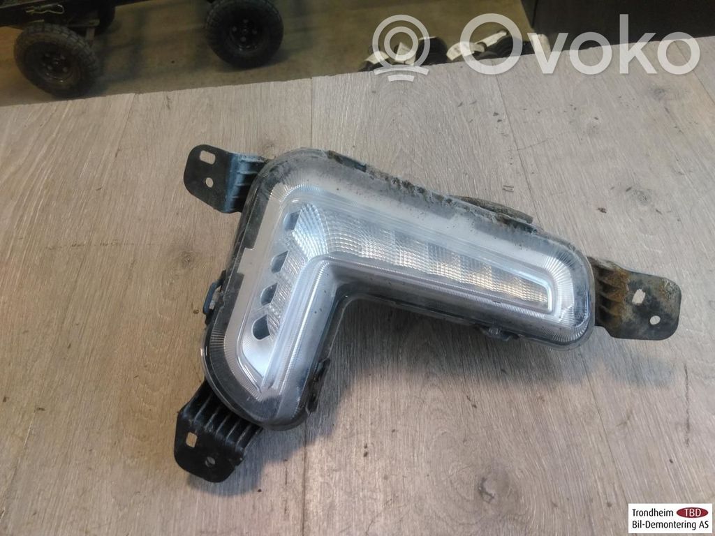 Maxus e-Deliver 3 LED-päiväajovalo 
