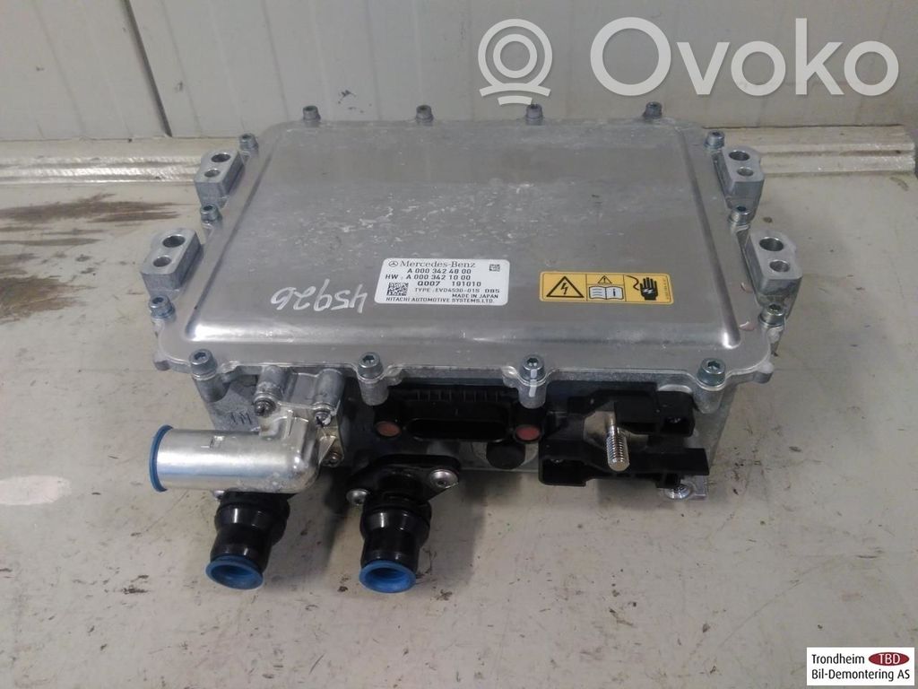 Mercedes-Benz EQC Falownik / Przetwornica napięcia