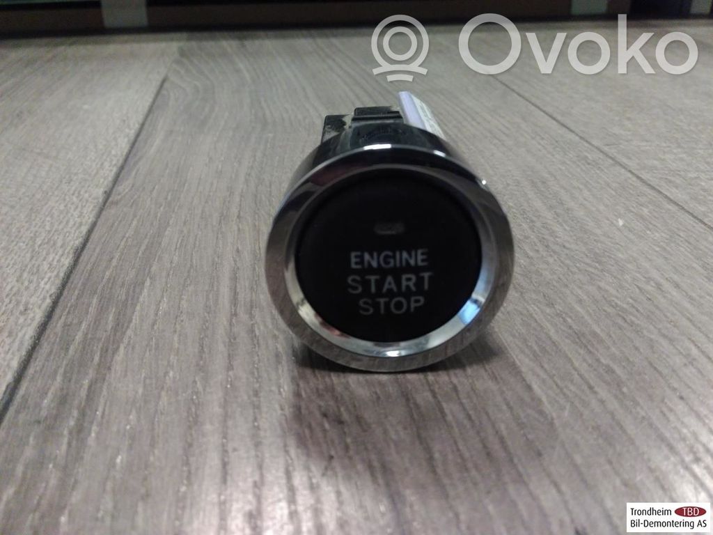 Toyota Land Cruiser (J150) Moottorin start-stop-painike/kytkin 