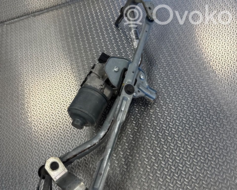 Peugeot 2008 I Tiranti del tergicristallo anteriore