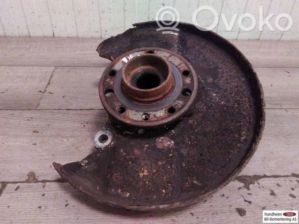Saab 9-3 Ver2 Mangueta de dirección de rueda delantera 