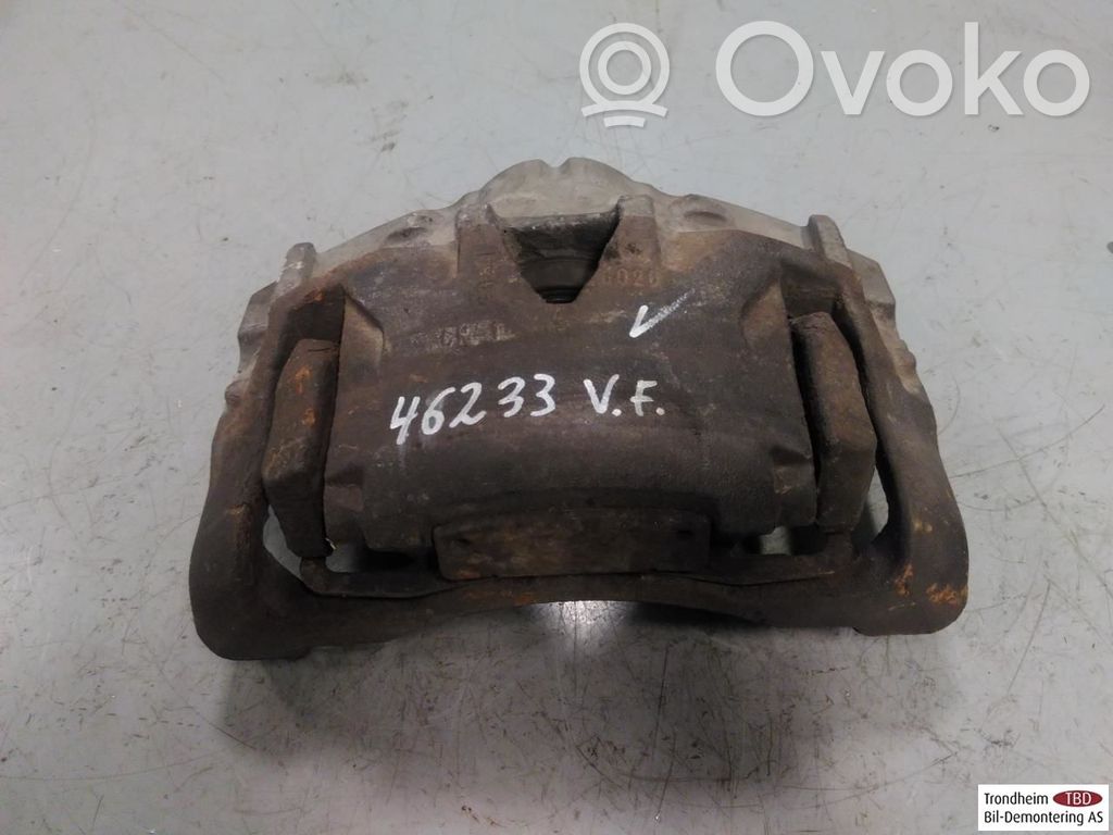 Volvo V70 Front brake caliper 
