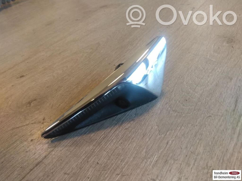 Tesla Model X Frontblinker 