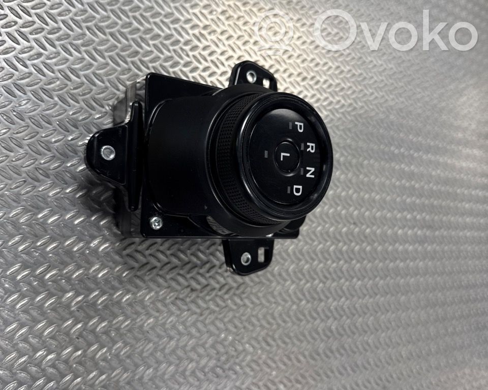Ford Transit -  Tourneo Connect Kiti jungtukai/ rankenėlės/ perjungėjai 
