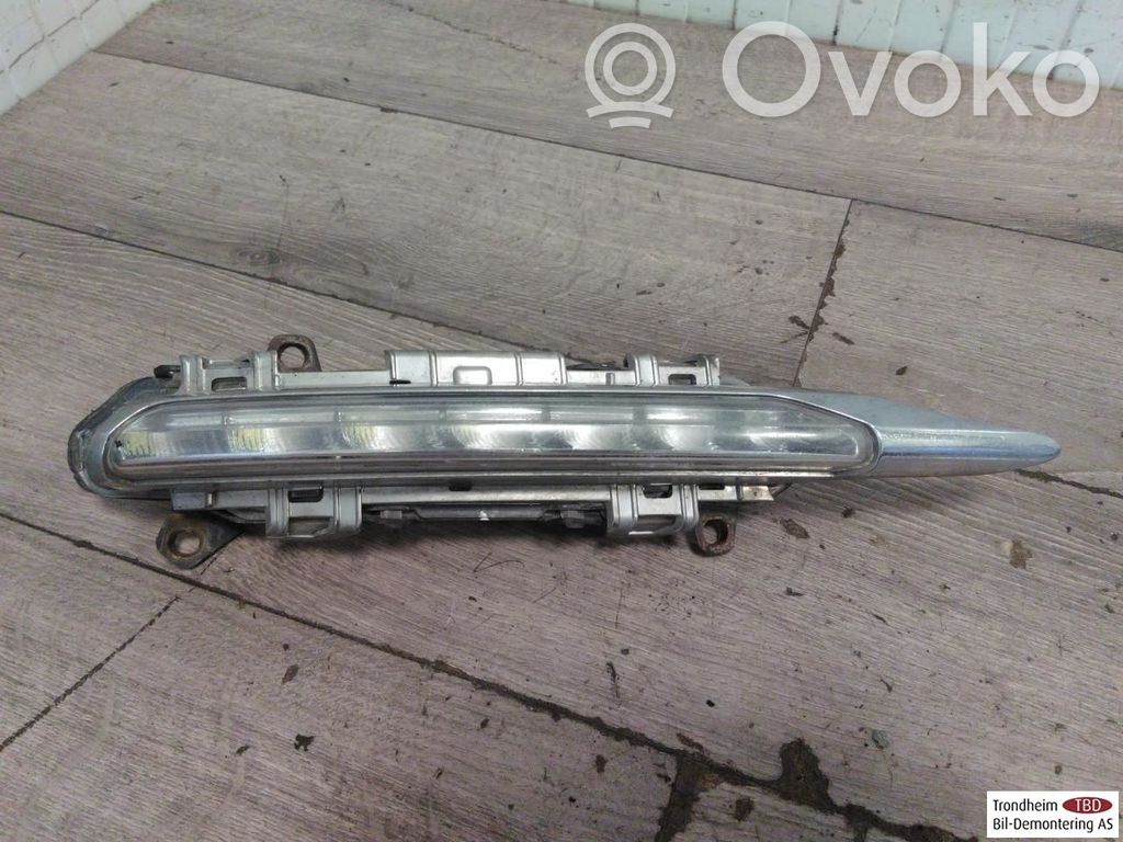 Mercedes-Benz C W204 Lampa LED do jazdy dziennej 