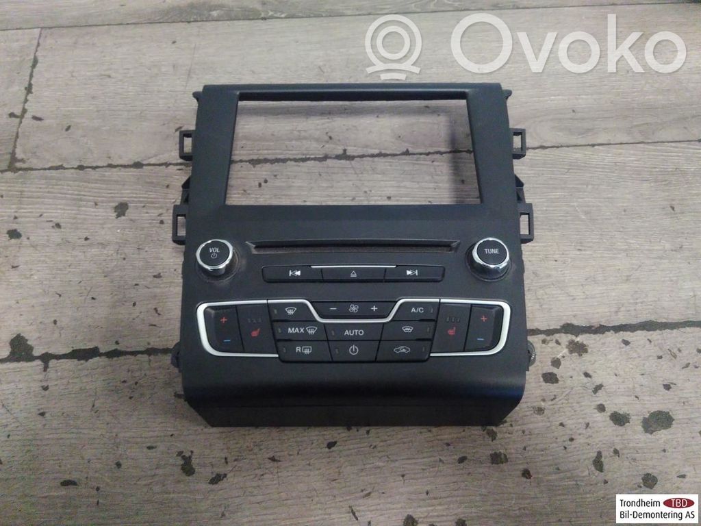Ford Mondeo MK V Climate control/heater control trim 