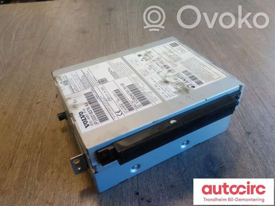 Volvo V40 Radio/CD/DVD/GPS head unit 