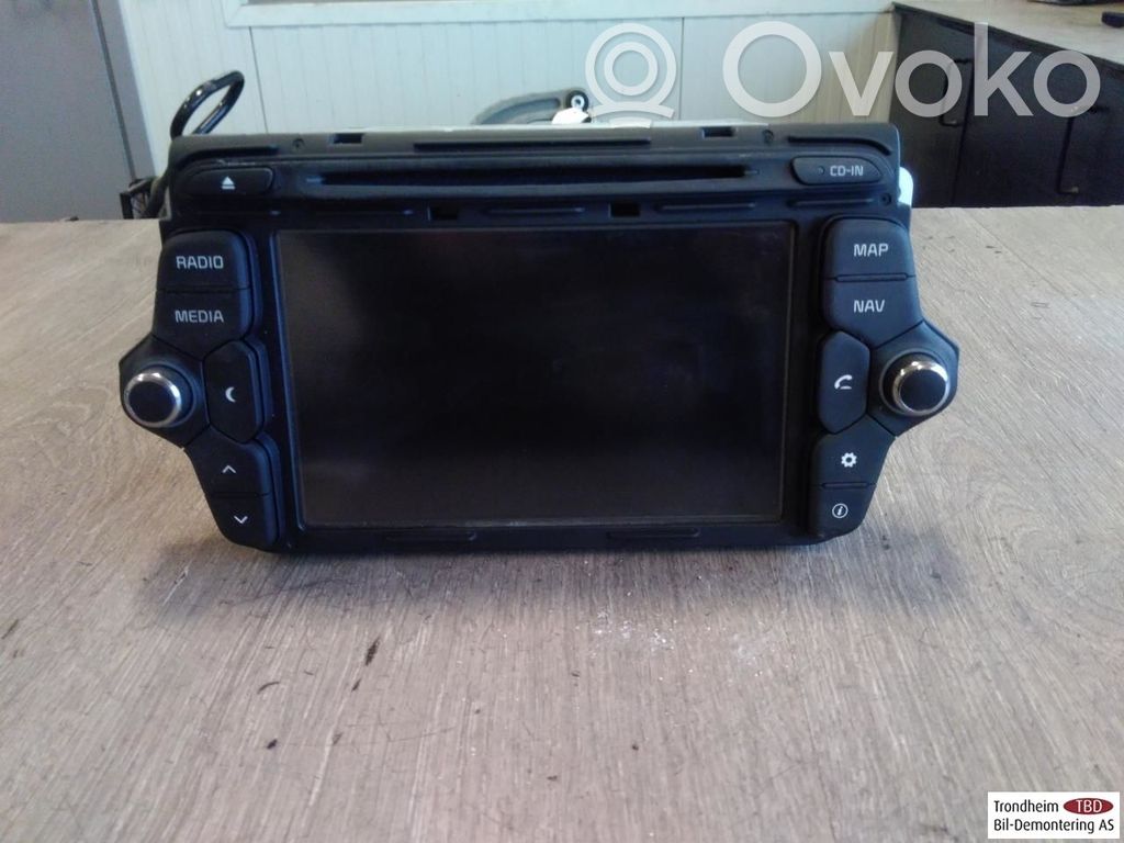 KIA Ceed Panel / Radioodtwarzacz CD/DVD/GPS 
