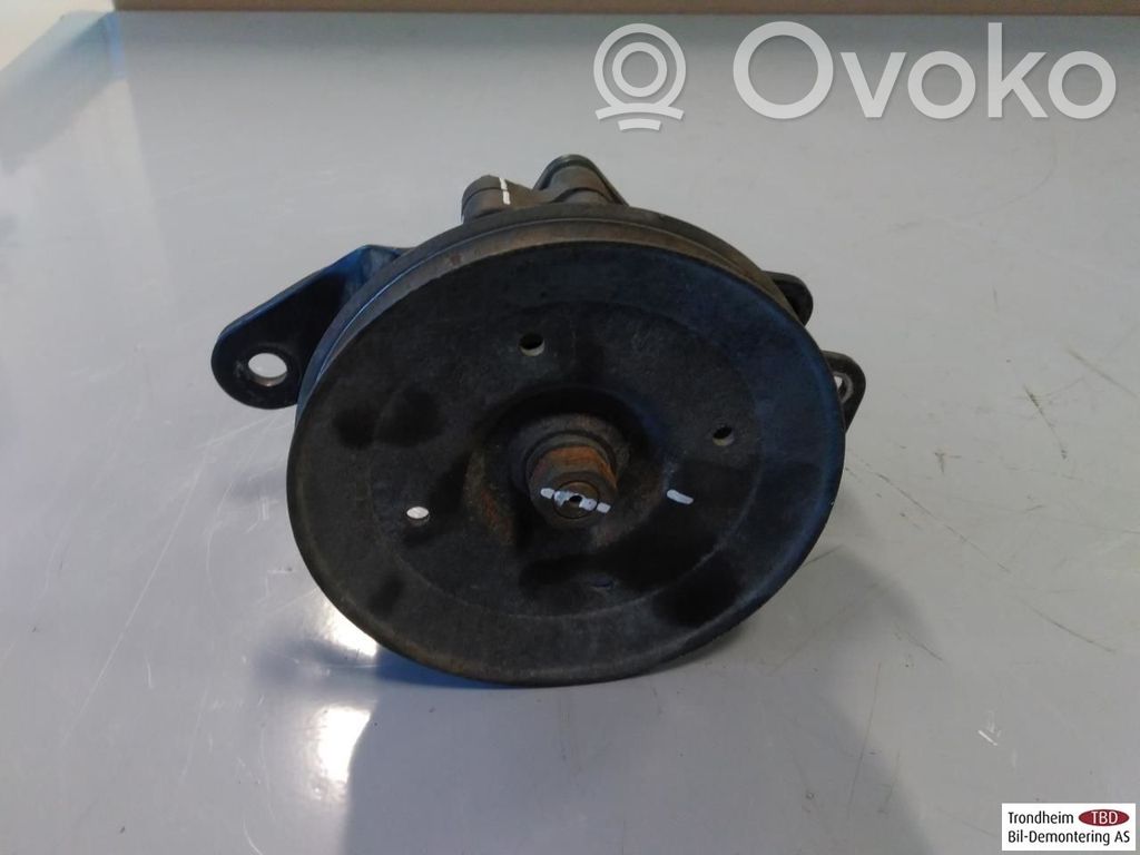 Nissan NP300 Pompa servosterzo 