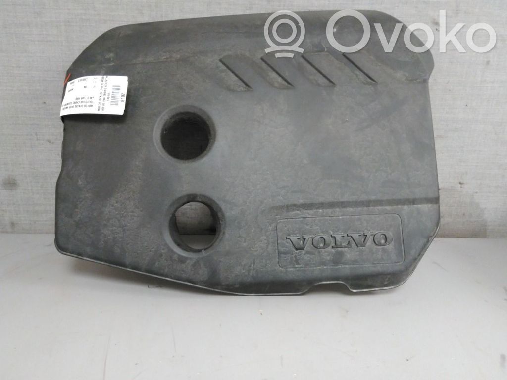 Volvo V40 Engine cover (trim) 