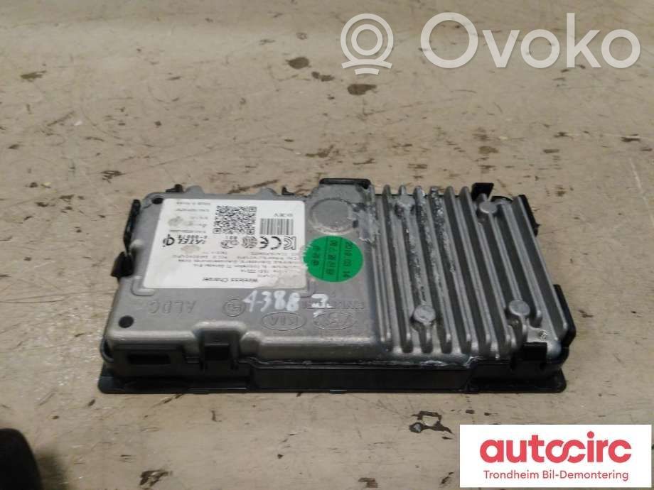 KIA Soul Phone 