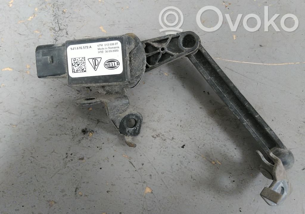 Porsche Taycan 9J1 Czujnik poziomu zawieszenia pneumatycznego osi przedniej 
