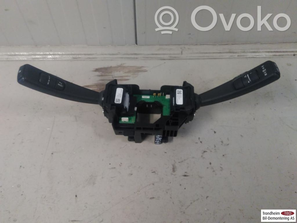 Volvo V40 Interruptor de control multifunción 