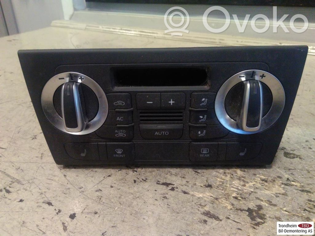 Audi Q3 8U Console centrale, commande chauffage/clim 