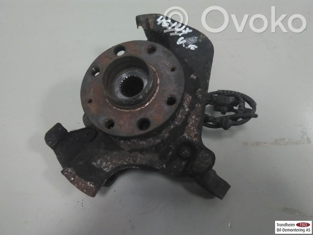Opel Corsa D Achsschenkel vorne 