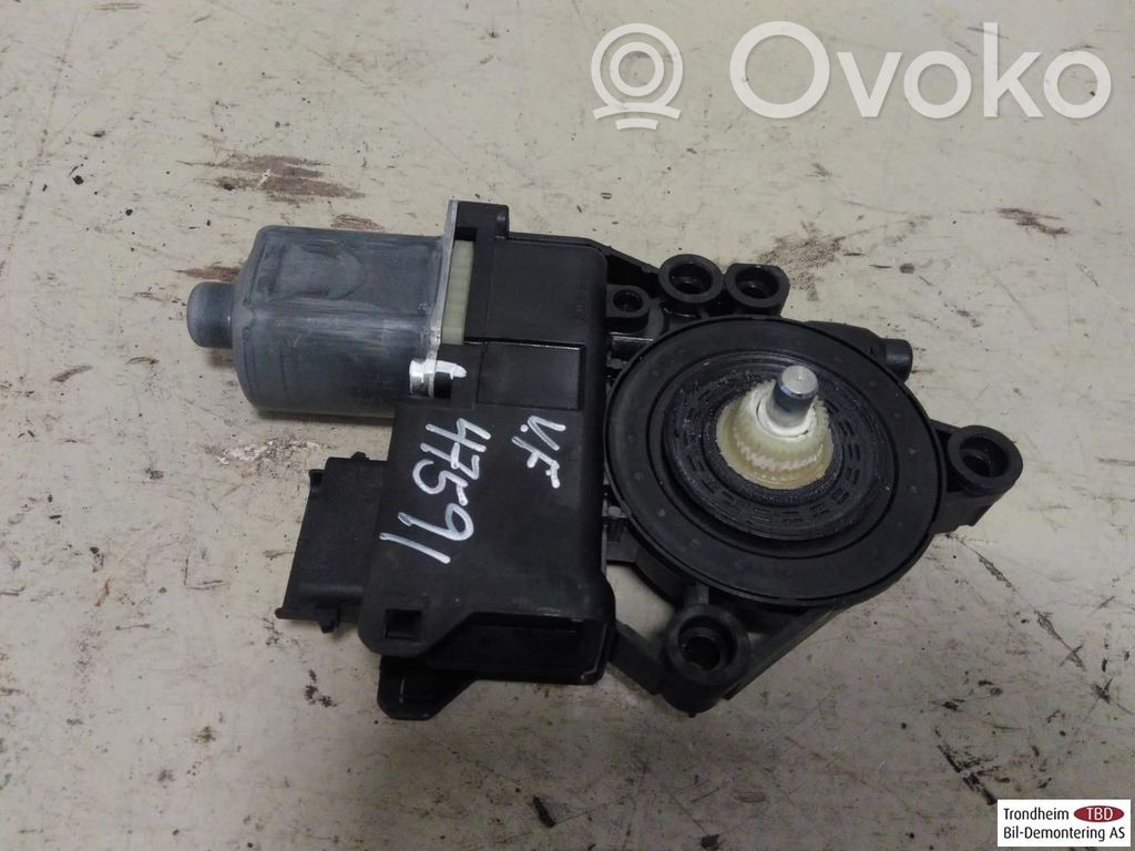 KIA Venga Motor macara geam ușă față 