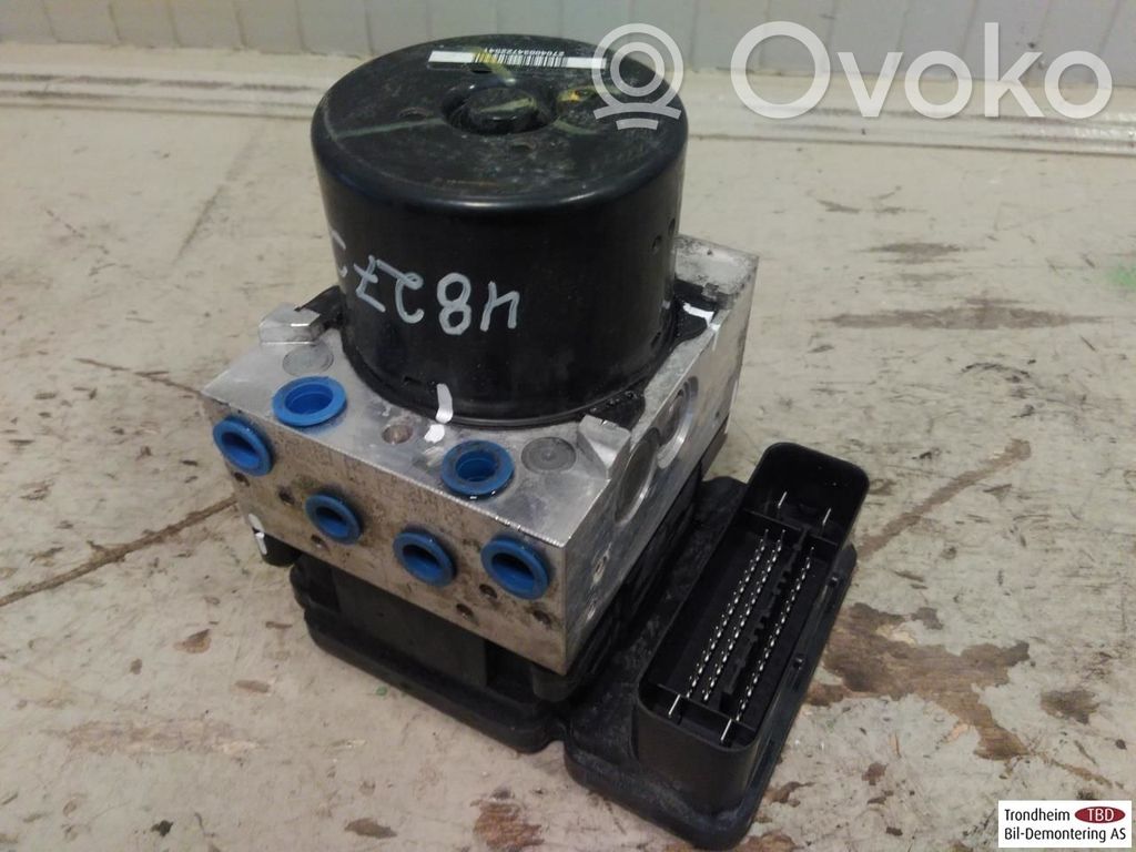 Volvo V60 ABS Pump 