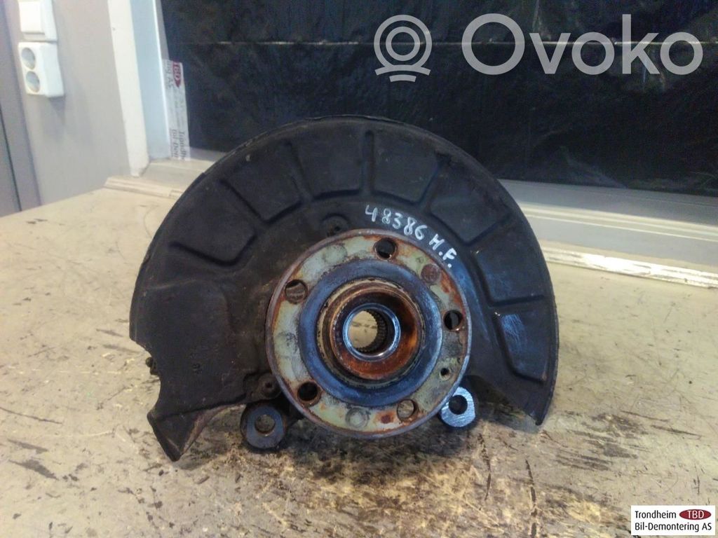 Volkswagen Tiguan Fuzetă butuc roată față
