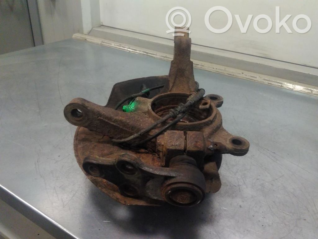 KIA Sportage Achsschenkel vorne 