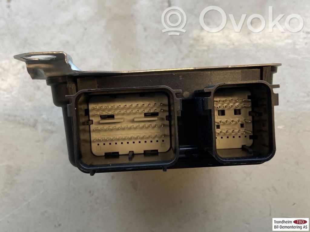 Ford Focus ABS control unit/module 