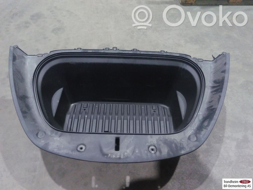 Tesla Model Y Apdaila variklio dangčio spynos 