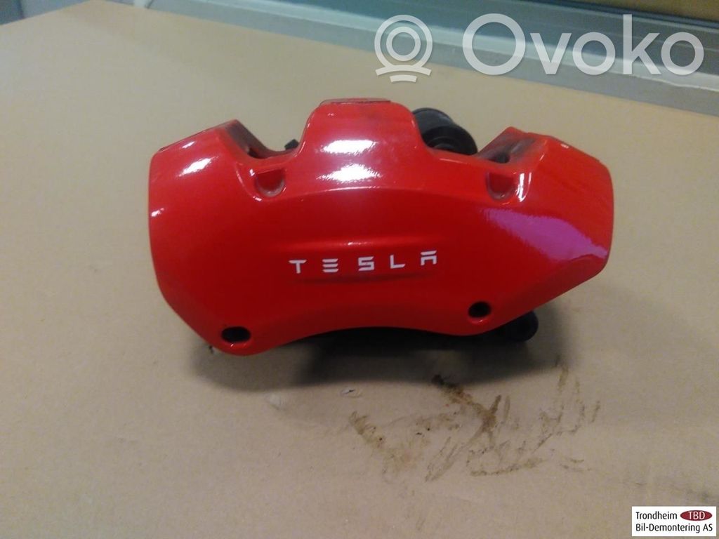 Tesla Model 3 Takajarrusatula 