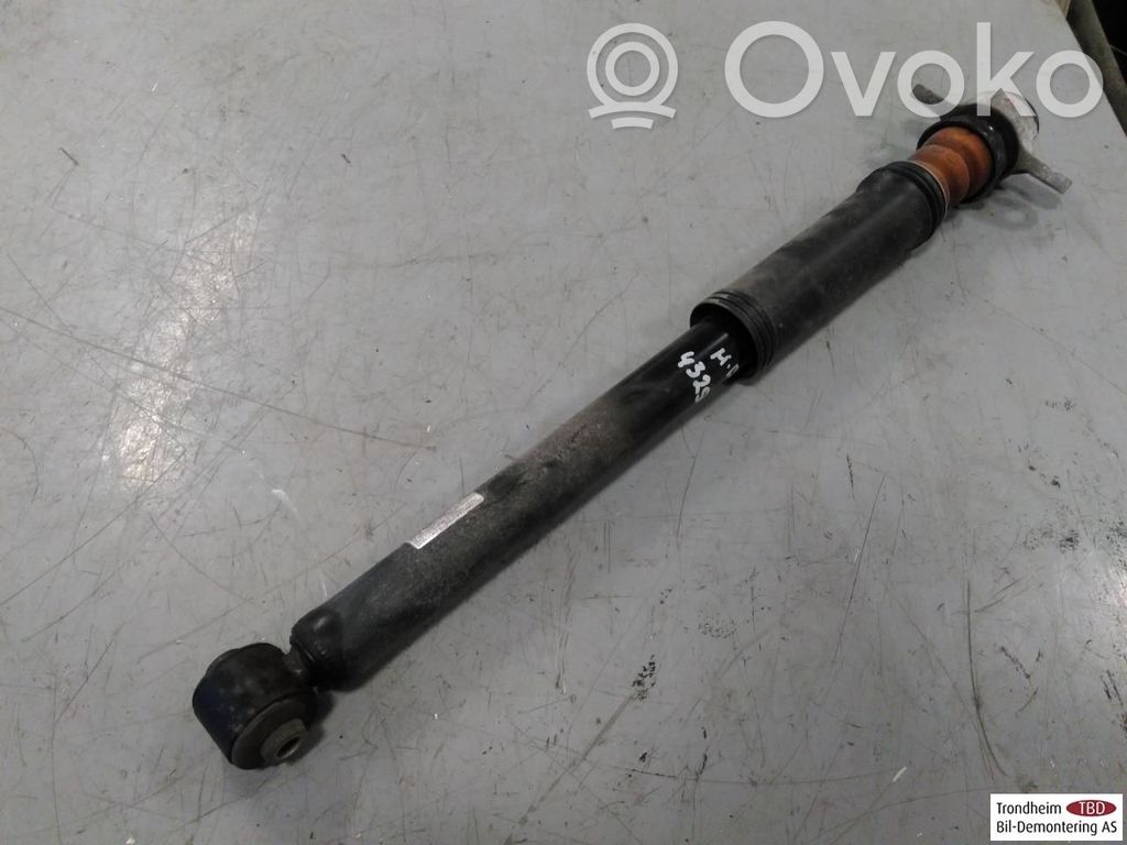 KIA Stonic Amortiguador trasero 