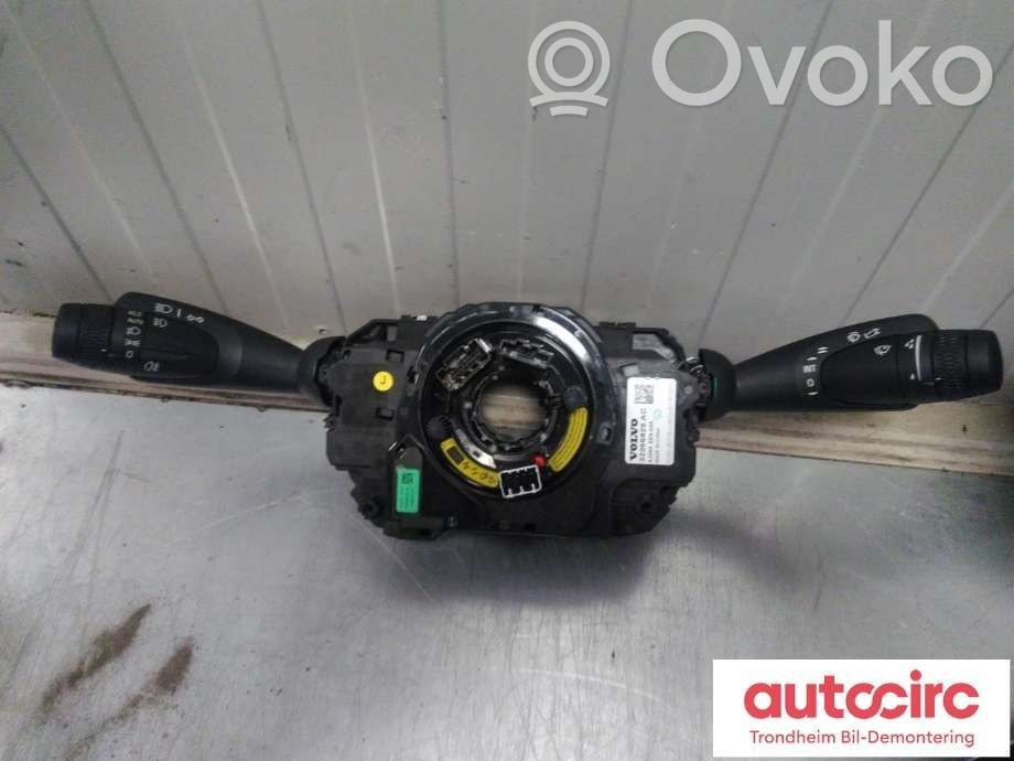 Volvo C40 Interrupteur / bouton multifonctionnel 
