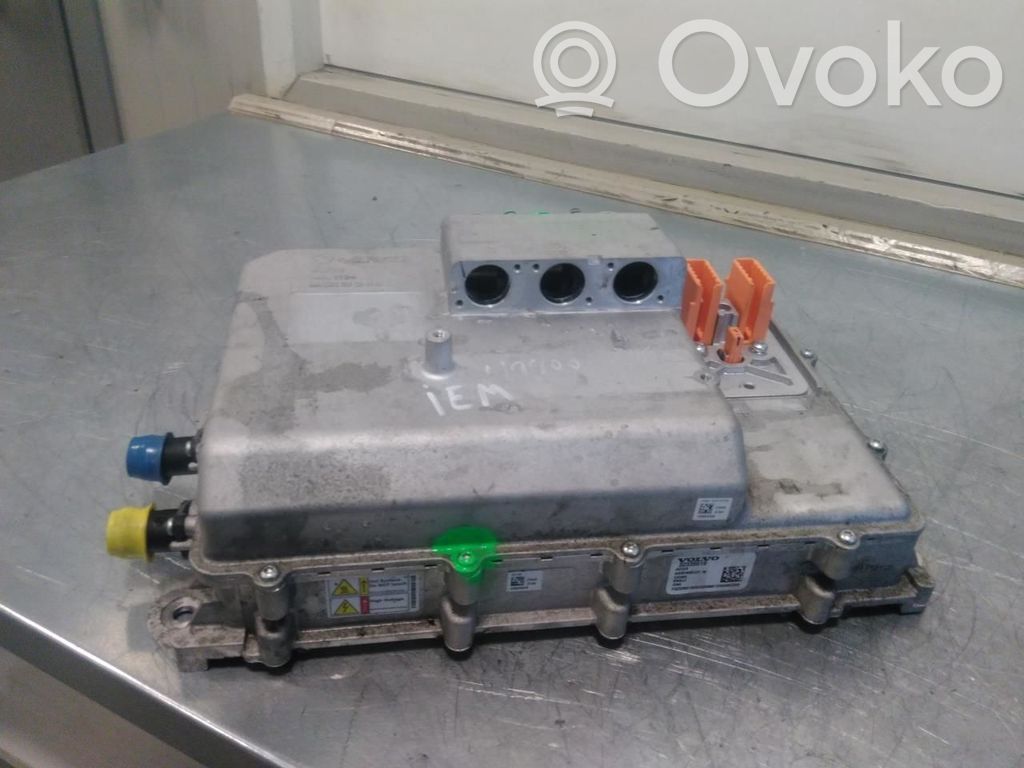 Volvo C40 Inversor/convertidor de voltaje 