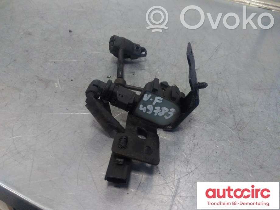Peugeot 508 Air suspension front height level sensor 