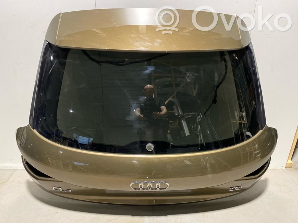 Audi Q3 8U Puerta del maletero/compartimento de carga 