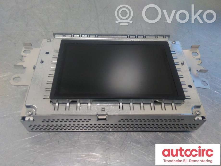 Volvo V40 Head unit multimedia control 