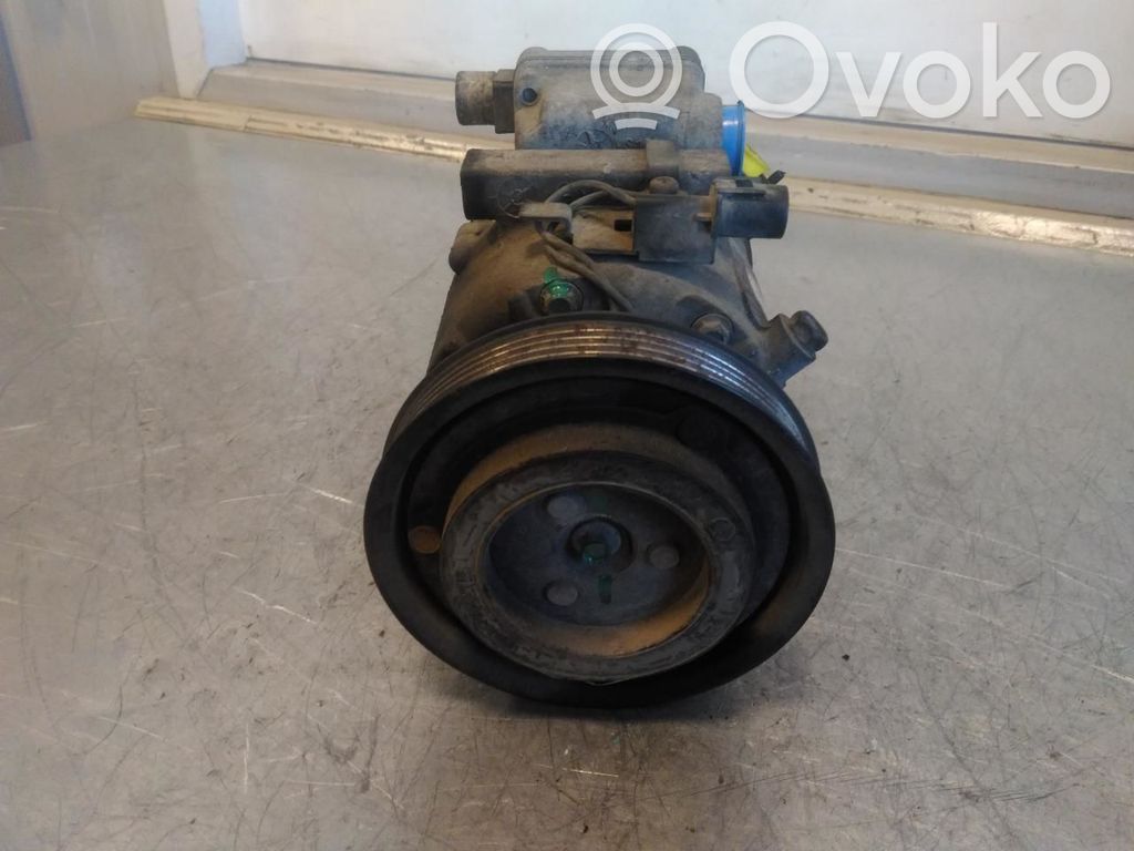 Hyundai i30 Air conditioning (A/C) compressor (pump) 