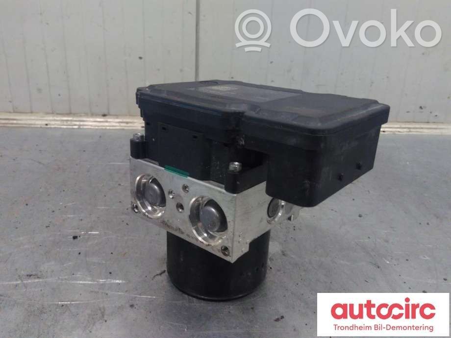 Ford Kuga II ABS bloks 