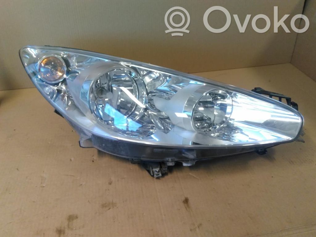 Peugeot 308 Lampa przednia 