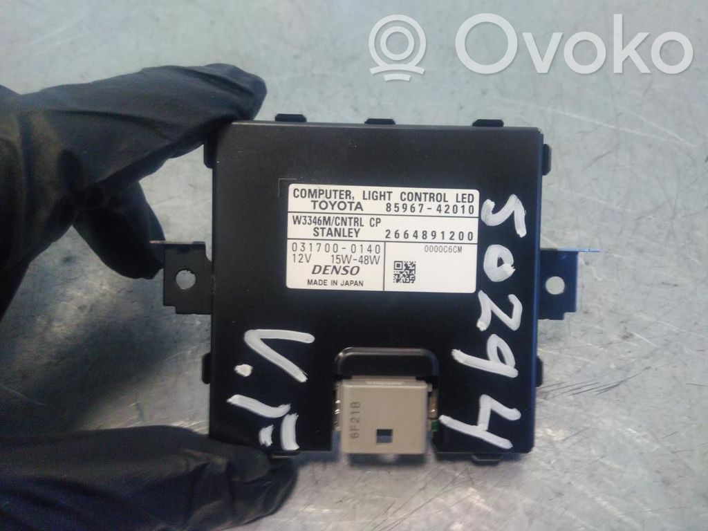 Toyota RAV 4 (XA40) Moduł sterujący statecznikiem LED 