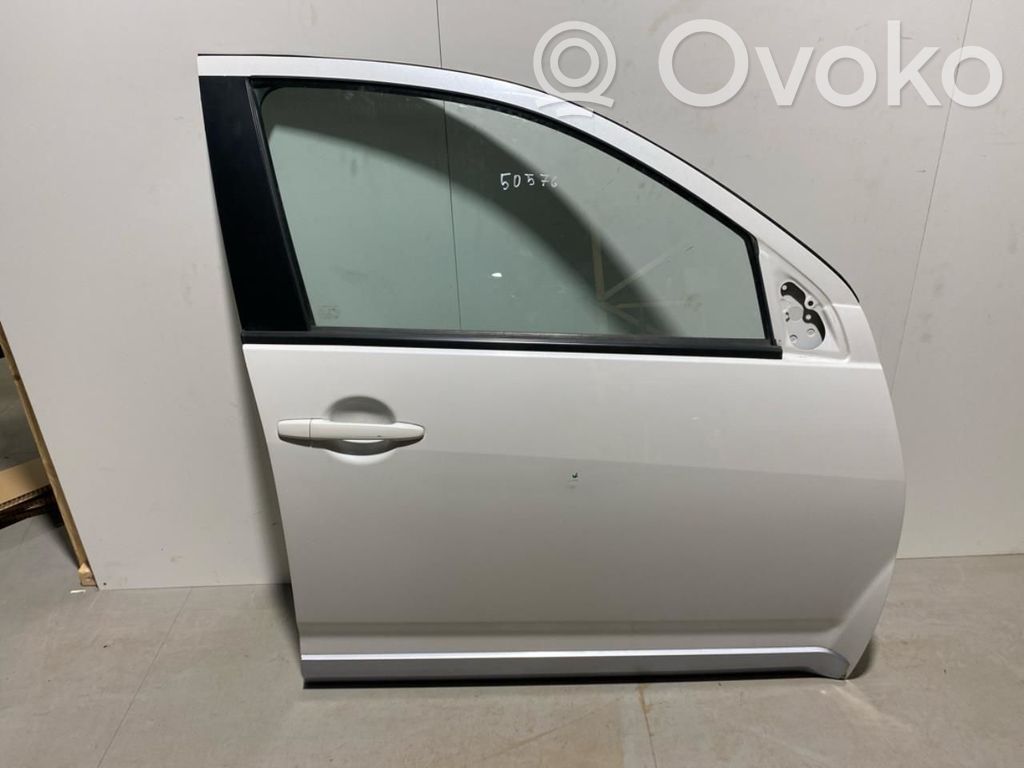 Mitsubishi Outlander Durvis 