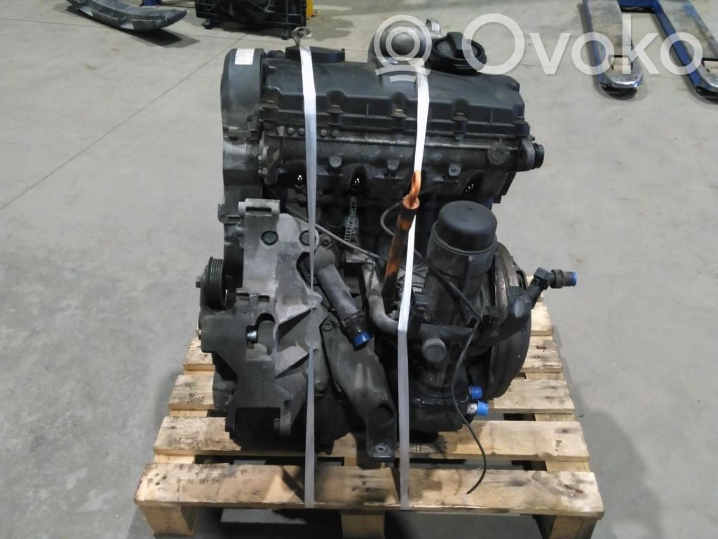 Volkswagen PASSAT B5 Motor 