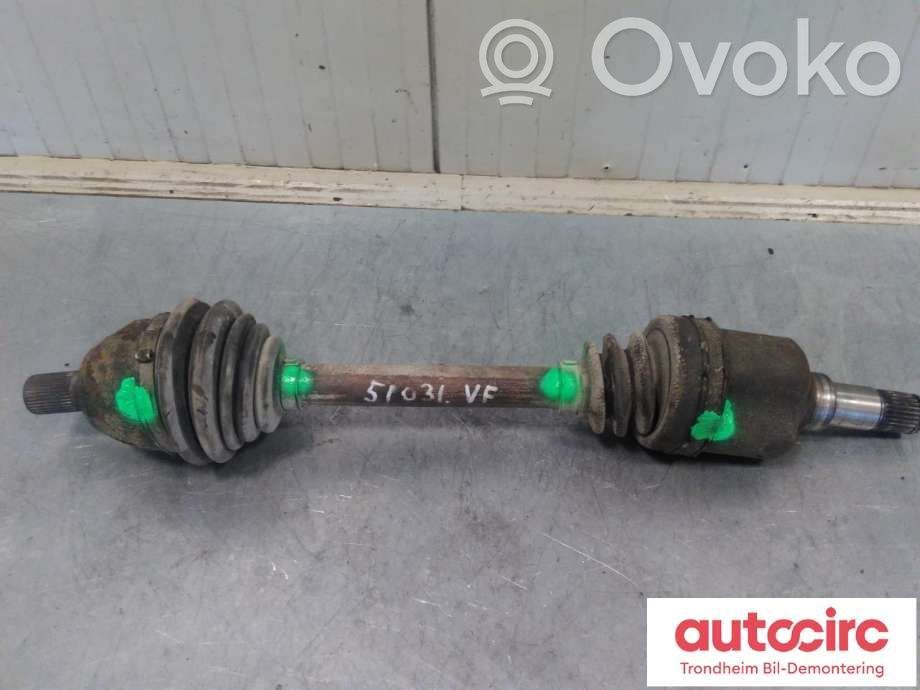 Ford Focus Priekinis pusašis 